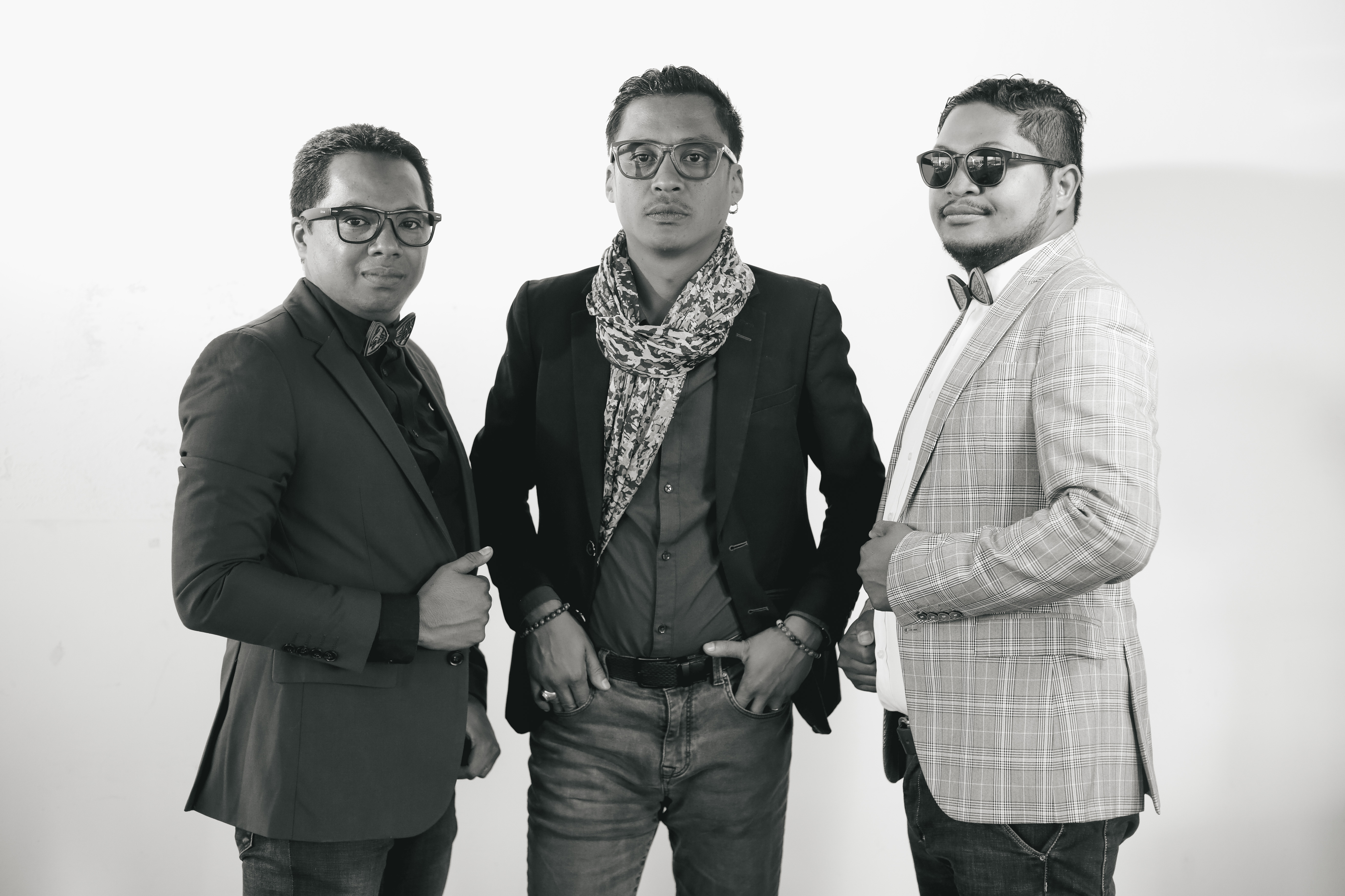 Weaver Trio live